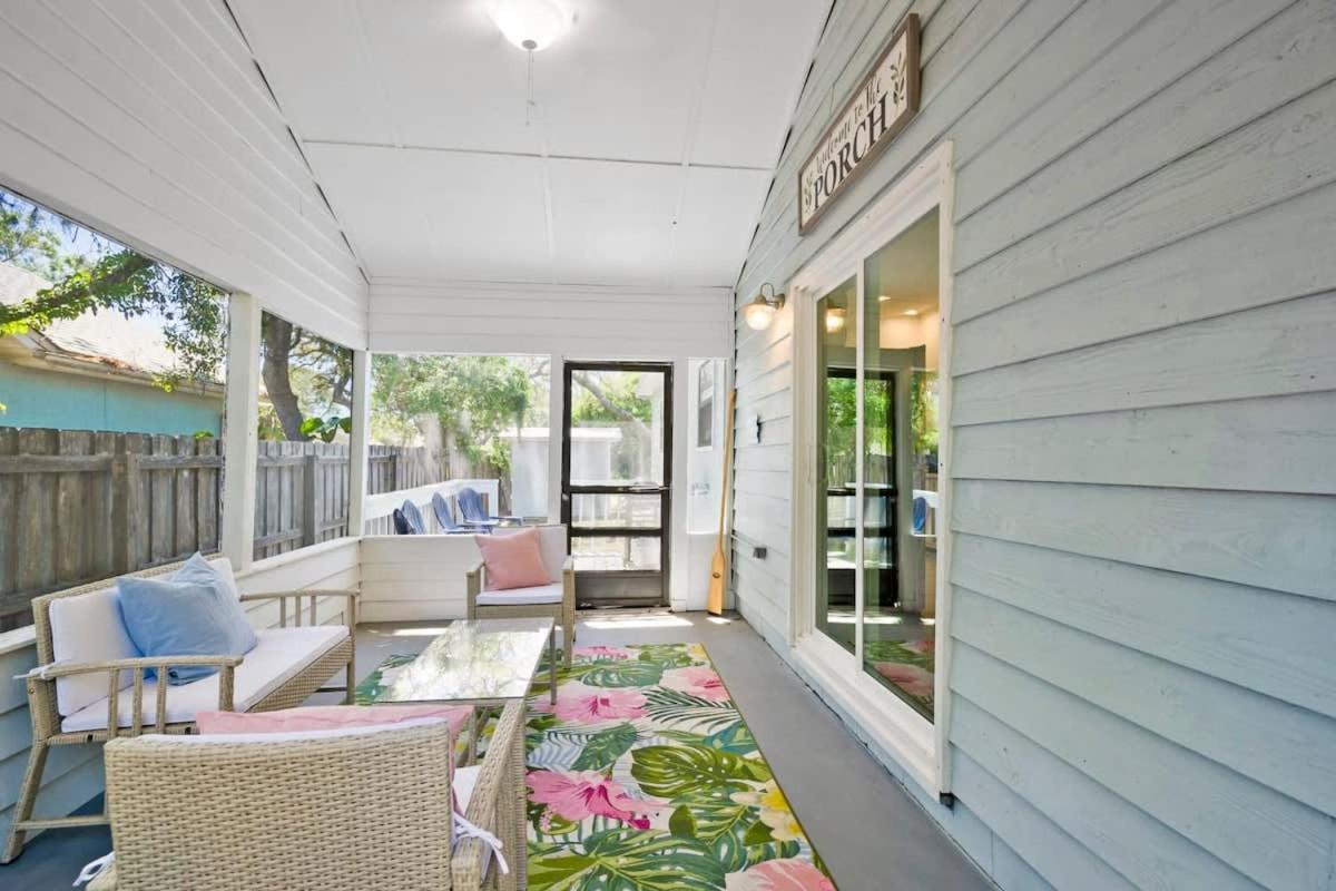 The St Augusdream Renovated Beach House Sleeps 8 Walk To Beach St. Augustine Exterior photo